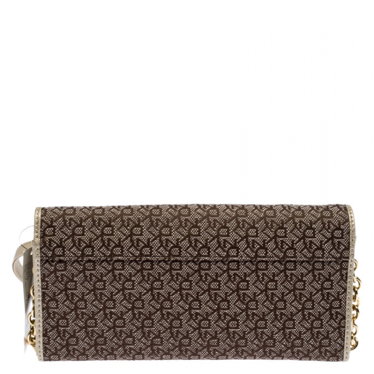 Pre Owned DKNY Brown/Gold Signature Canvas and Leather Flap Chain Clutch