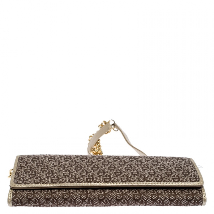Pre Owned DKNY Brown/Gold Signature Canvas and Leather Flap Chain Clutch