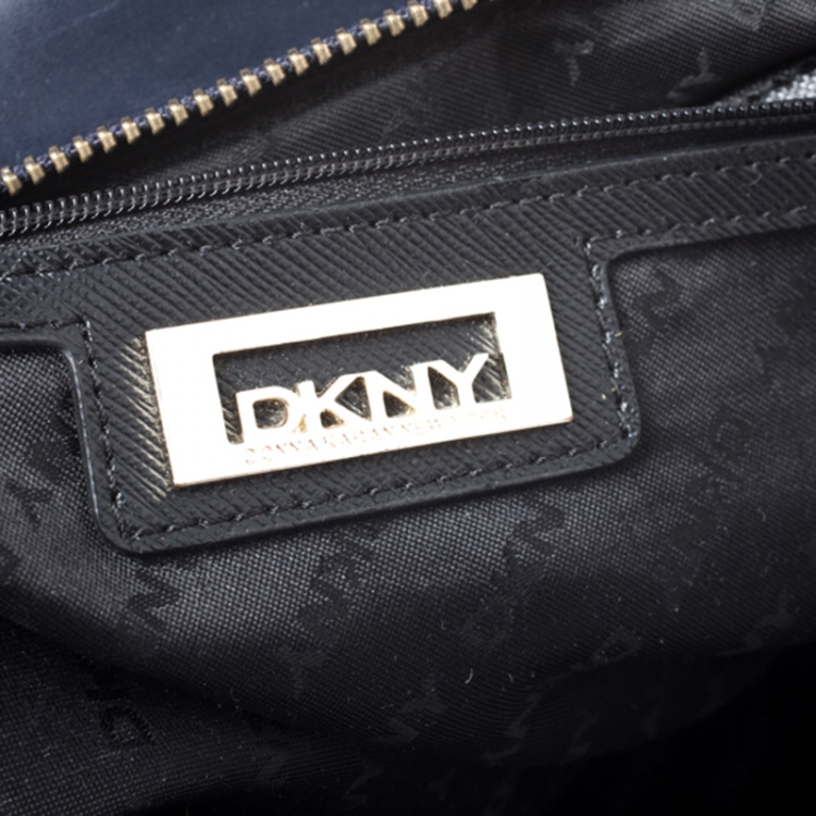 Pre Owned Dkny Blue Signature Canvas with Leather Trim Studded Satchel