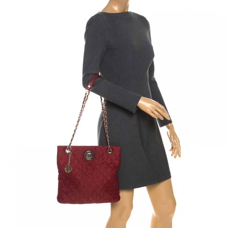 Pre Owned DKNY Red Quilted Nylon Shoulder Bag