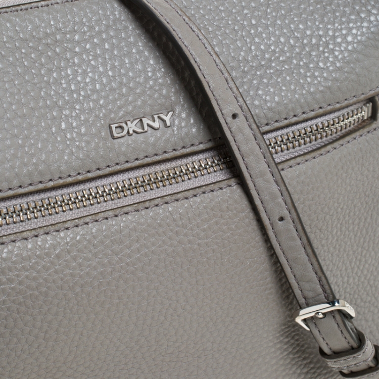 Pre Owned DKNY Grey Leather Crossbody Bag