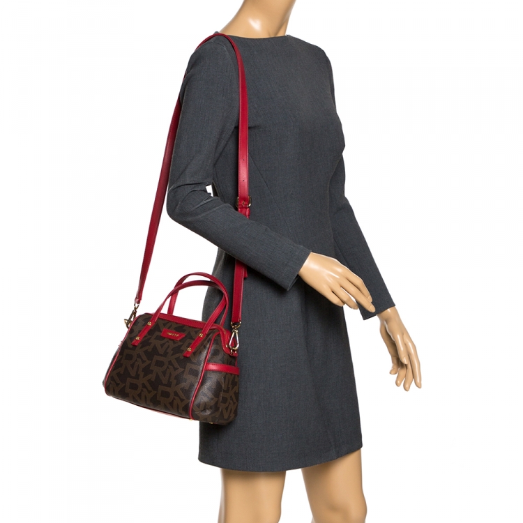 Pre Owned Dkny Brown/Red Monogram Coated Canvas and Leather Boston Bag