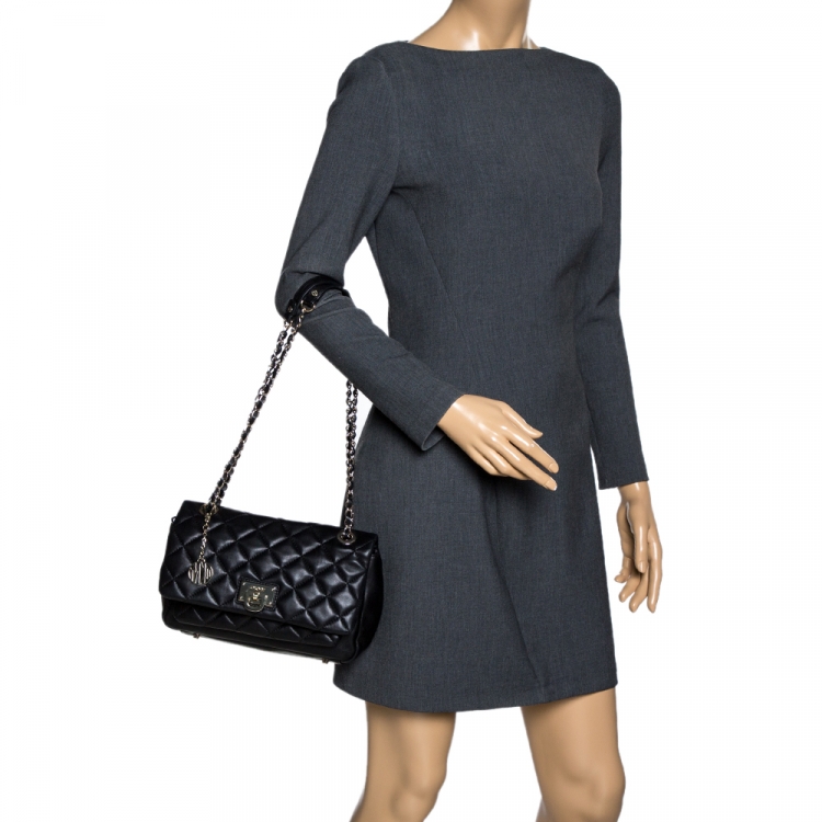 Pre Owned Dkny Black Quilted Leather Flap Shoulder Bag