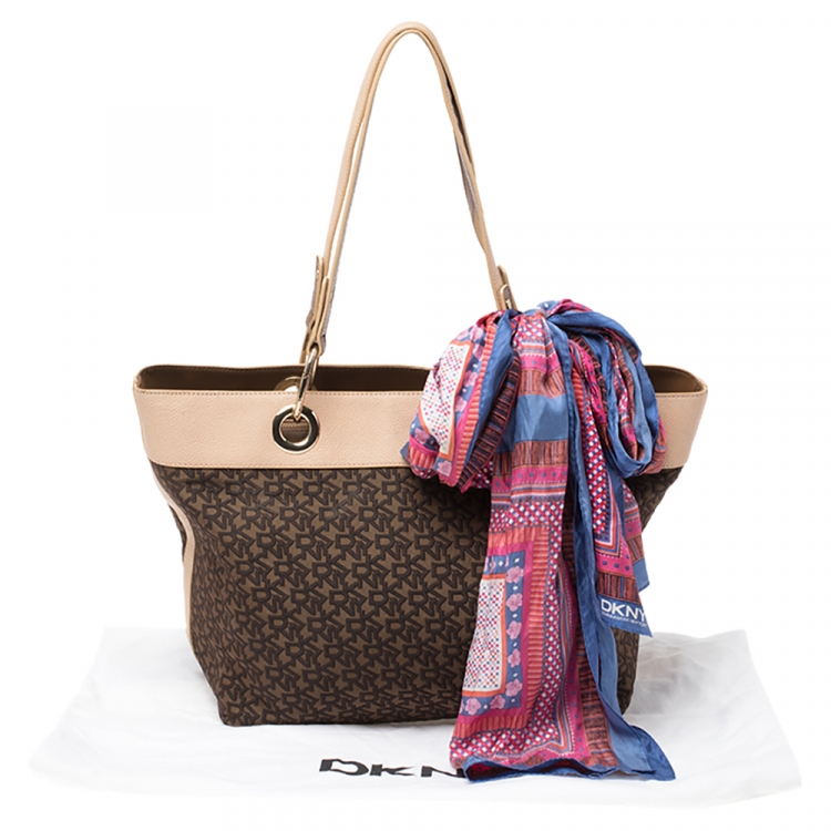 Pre Owned Dkny Beige Signature Canvas and Leather Tote 