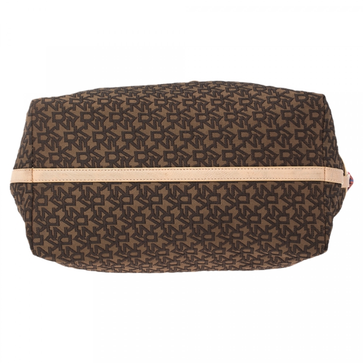 Pre Owned Dkny Beige Signature Canvas and Leather Tote 
