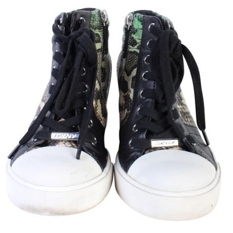 dkny snake print sneakers