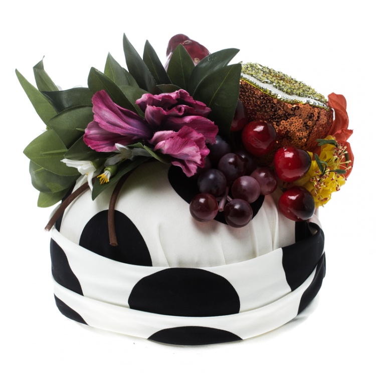 Pre Owned Dolce and Gabbana Polka Dotted Stretch Silk Embellished 3D Fruit Detail Turban L