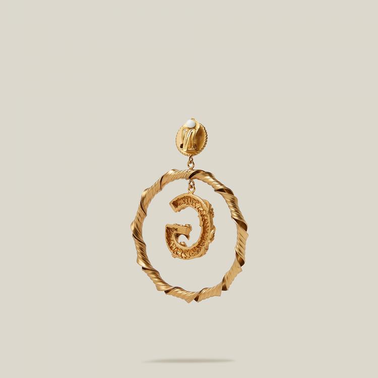 Pre Owned Dolce & Gabbana Gold Faux Pearls Gold-Tone Logo Charm Earrings