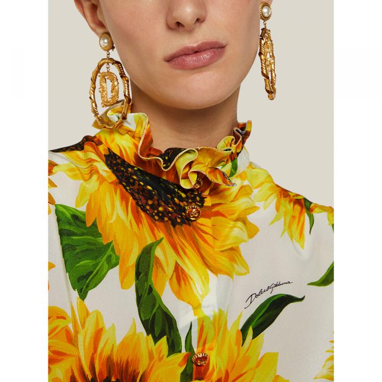 Pre Owned Dolce & Gabbana Gold Faux Pearls Gold-Tone Logo Charm Earrings