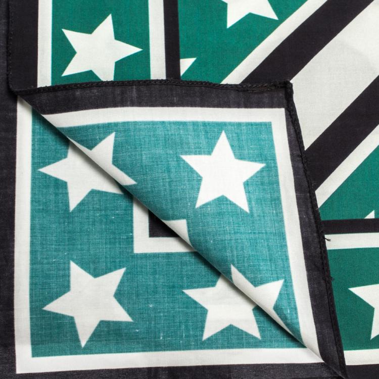 Pre Owned Dolce & Gabbana Black/Green Print DG Queen Silk Scarf