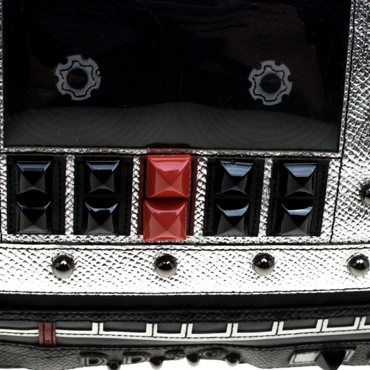 Pre Owned Dolce and Gabbana Black Nylon Radio Zip Pouch