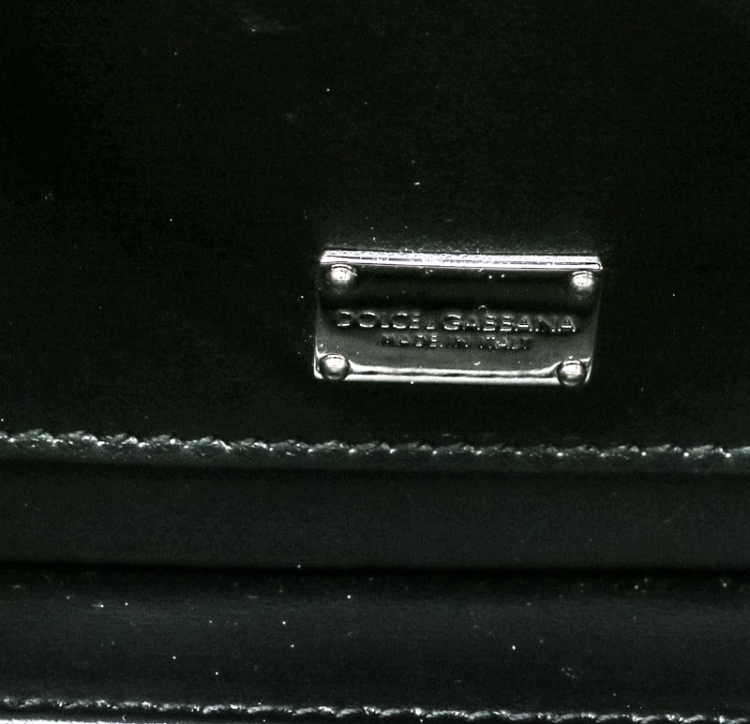 Pre Owned Dolce and Gabbana Blue/Silver Wood Walkman Box Clutch