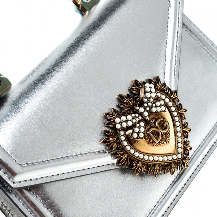 Pre Owned Dolce and Gabbana Silver Leather Small Devotion Top Handle Bag