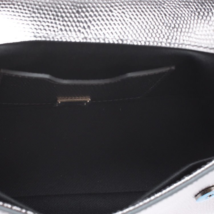 مملوكة مسبقًا Dolce & Gabbana Metallic Silver Lizard Embossed Leather Small Miss Sicily Top Handle Bag
