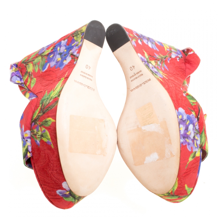 Pre Owned Dolce and Gabbana Multicolor Floral Printed Fabric Platform Wedge Sandals Size 40