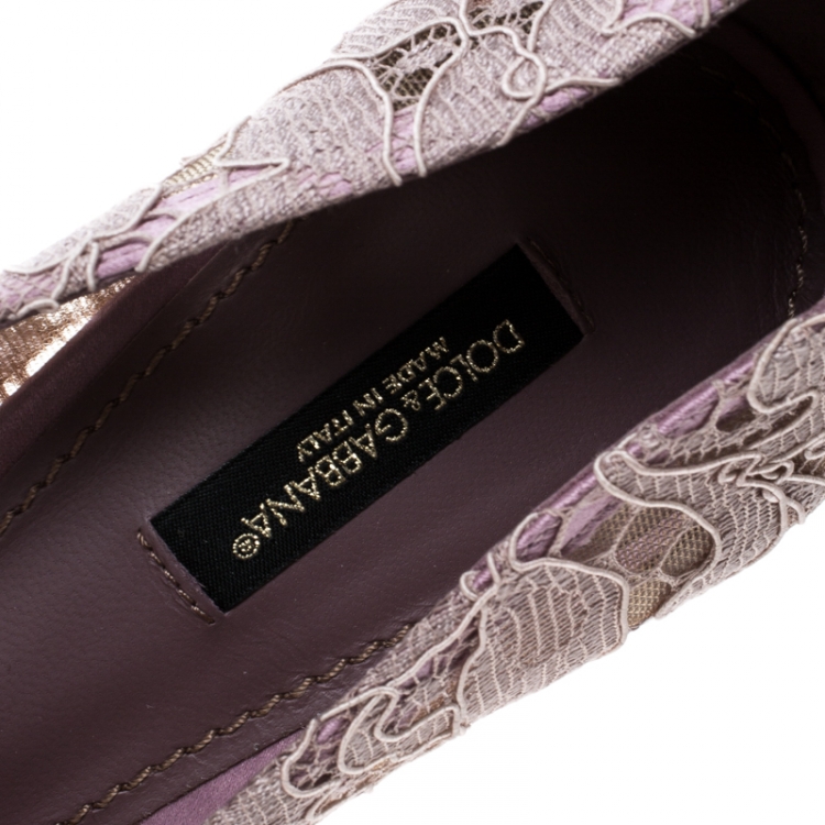 Pre Owned Dolce and Gabbana Lavender Lace Bellucci Crystal Embellished Pointed Toe Pumps Size 39.5