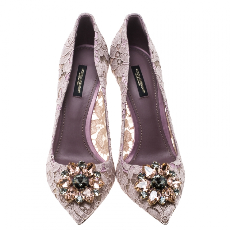Pre Owned Dolce and Gabbana Lavender Lace Bellucci Crystal Embellished Pointed Toe Pumps Size 39.5