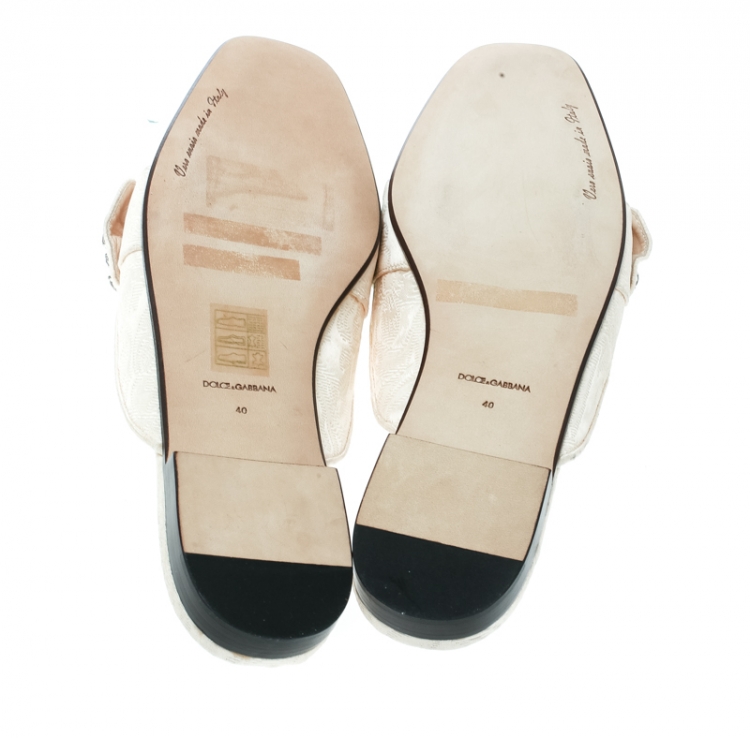 Pre Owned Dolce and Gabbana Hydrangea Print Jackie Crystal Embellished Buckle Flat Mules Size 40