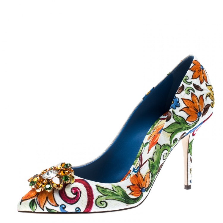 Dolce and Gabbana Multicolor Majolica Print Brocade Fabric Bellucci Crystal  Embellished Pointed Toe Pumps Size 41 Dolce & Gabbana | TLC