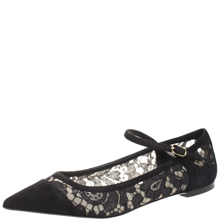 مملوكة مسبقًا Dolce and Gabbana Black Lace And Suede Mary Jane Pointed Toe Ballerina Size 38