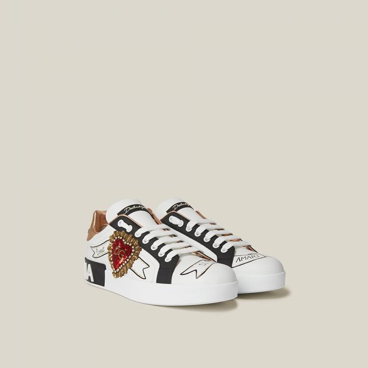 Pre Owned Dolce & Gabbana White Heart Embroidered Logo Sneakers Size IT 37.5