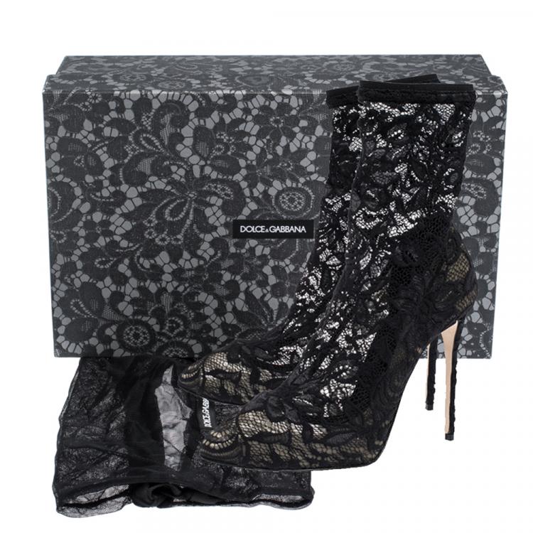 Pre Owned Dolce & Gabbana Black Stretch Lace Pointed Toe Ankle Booties Size 39