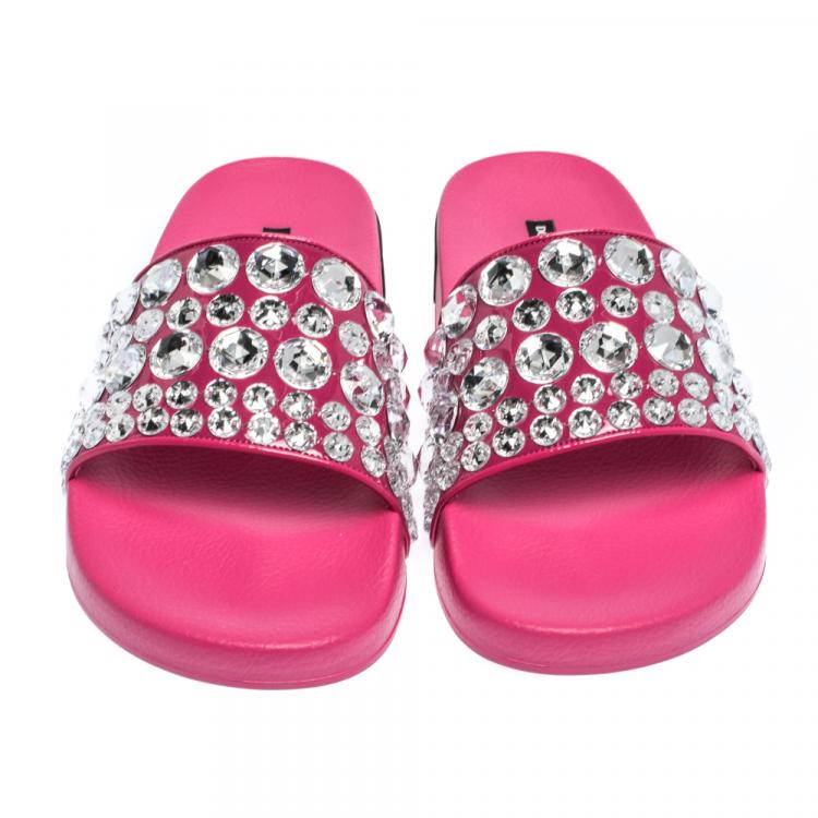 Pre Owned Dolce & Gabbana Fuchsia Leather Rhinestone Embellishment Slides Size 39