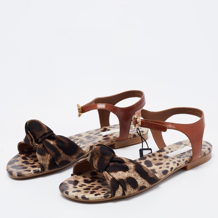 Pre Owned Dolce & Gabbana Brown Leather and Canvas Ankle Strap Flat Sandals Size 37