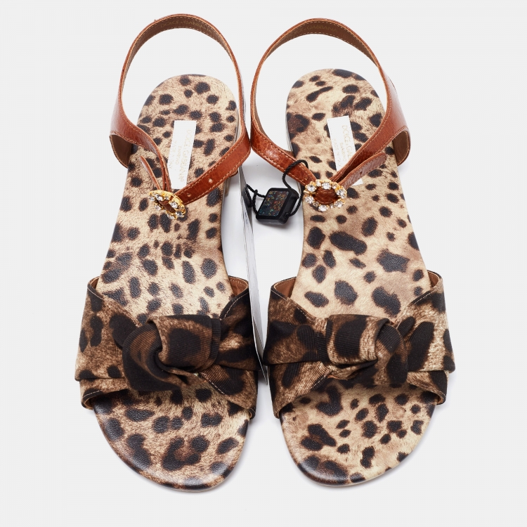 Pre Owned Dolce & Gabbana Brown Leather and Canvas Ankle Strap Flat Sandals Size 37