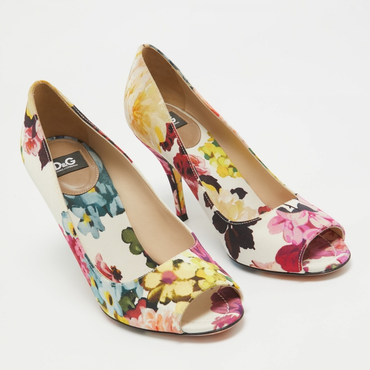 مملوكة مسبقًا Dolce & Gabbana Multicolor Canvas Floral Print  Peep Toe Pumps Size 38.5