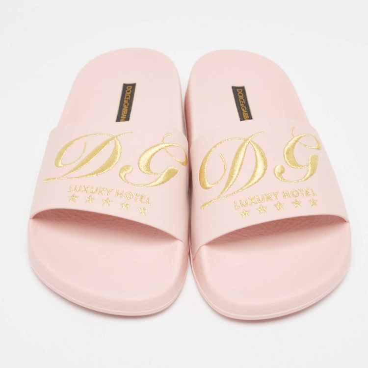 Pre Owned Dolce & Gabbana Pink Rubber Embroidered Logo Slides Size 37