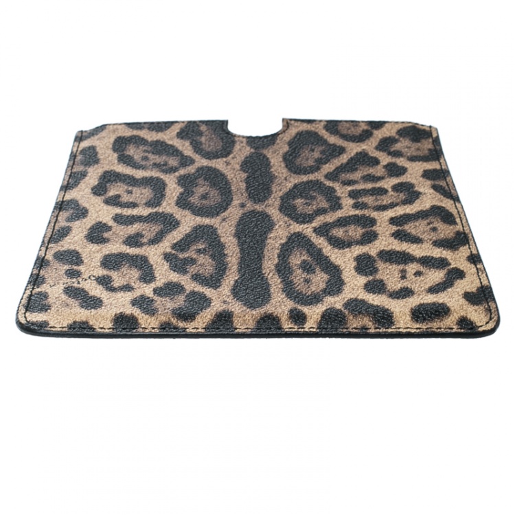 مملوكة مسبقًا Dolce and Gabbana Brown Leopard Print PVC iPad Case