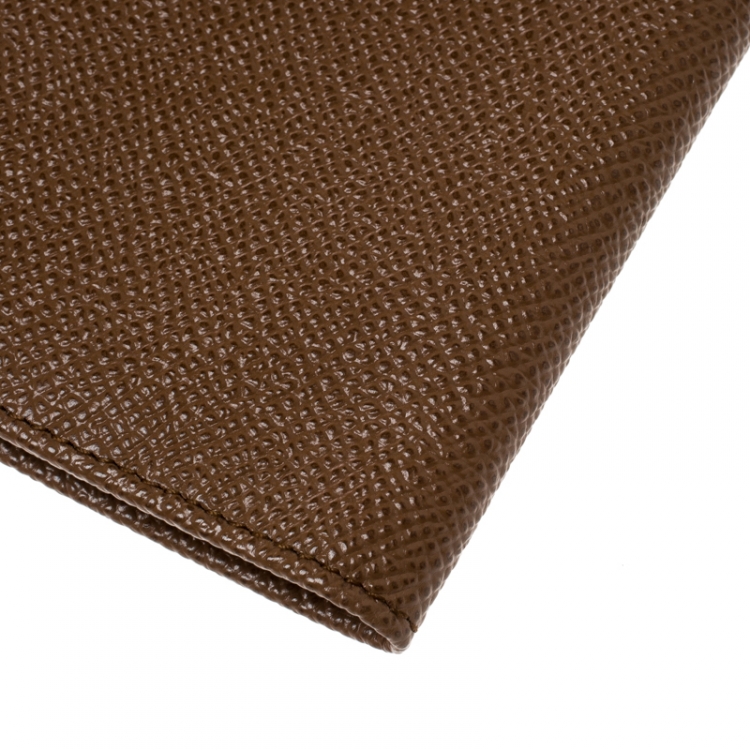 Pre Owned Dolce & Gabbana Brown Leather Passport Holder