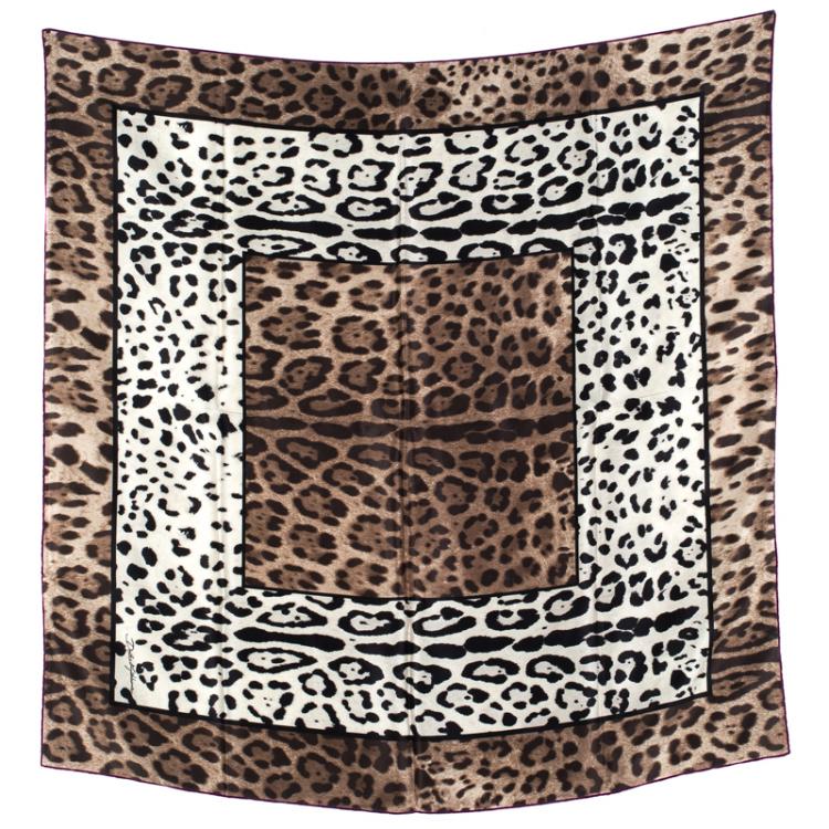 Pre Owned Dolce and Gabbana Leopard Print Contrast Edge Silk Square Scarf
