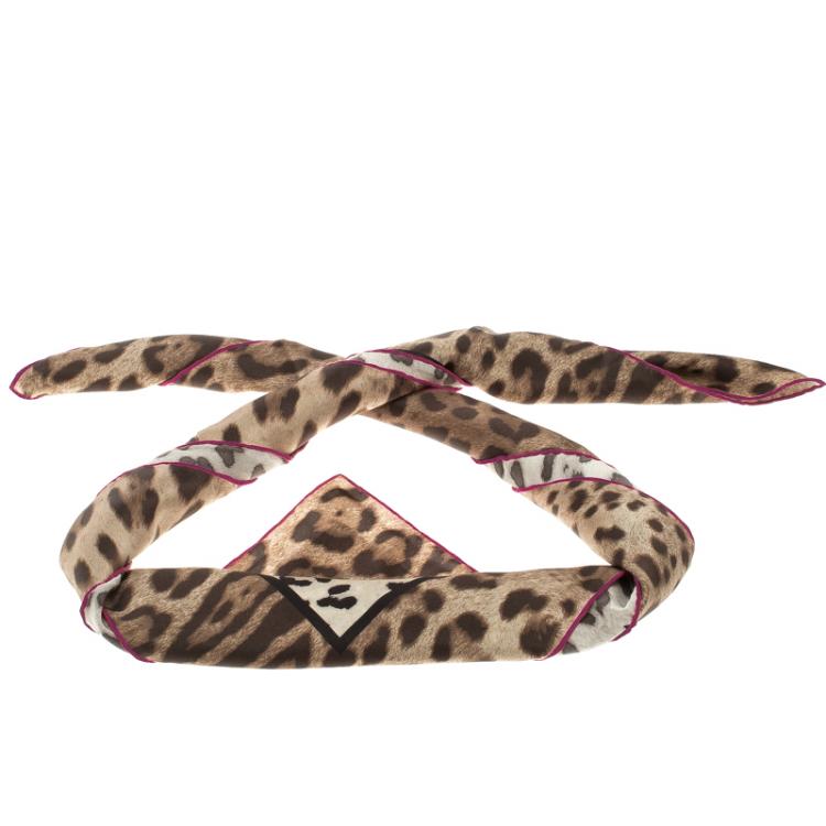 Pre Owned Dolce and Gabbana Leopard Print Contrast Edge Silk Square Scarf