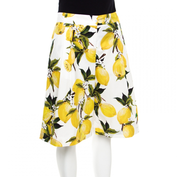 Pre Owned Dolce and Gabbana White Lemon and Floral Printed Cotton Bermuda Shorts S
