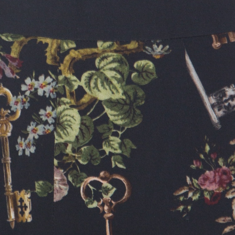 Pre Owned Dolce & Gabbana Dark Grey Floral Print Crepe Sheath Skirt S