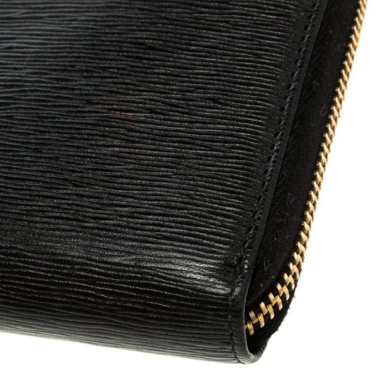 Pre Owned Dolce and Gabbana Black Leather Zip Around Wallet