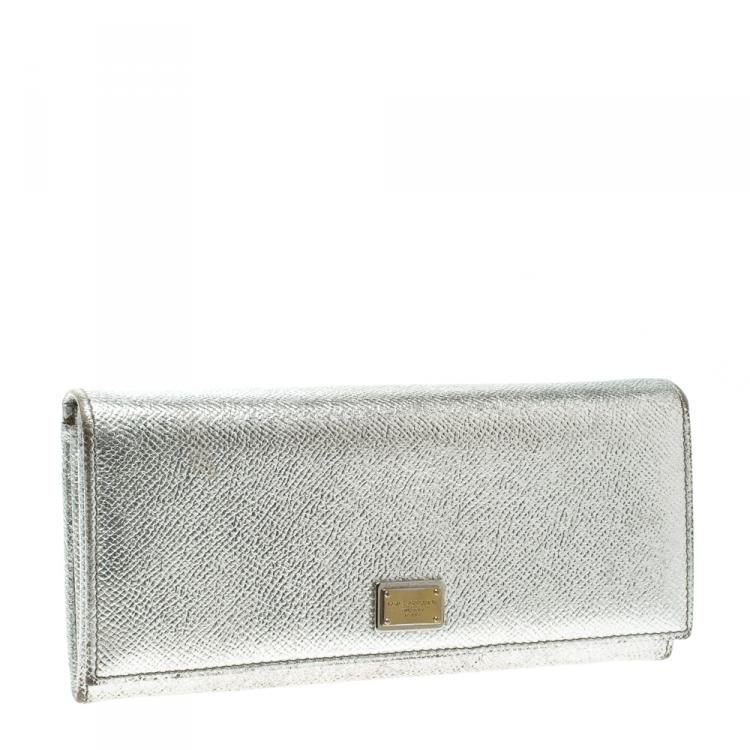 Pre Owned Dolce and Gabbana Silver Leather Continental Wallet