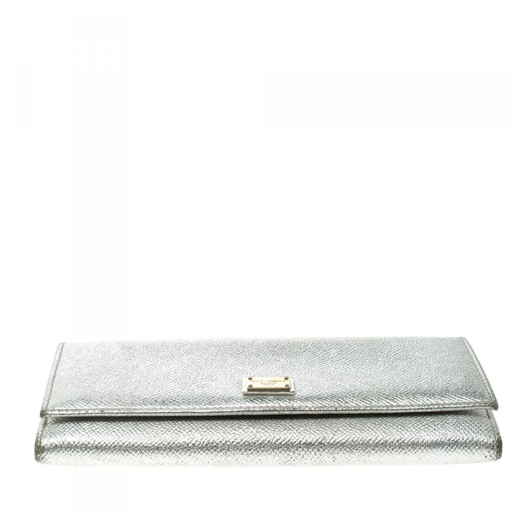 Pre Owned Dolce and Gabbana Silver Leather Continental Wallet