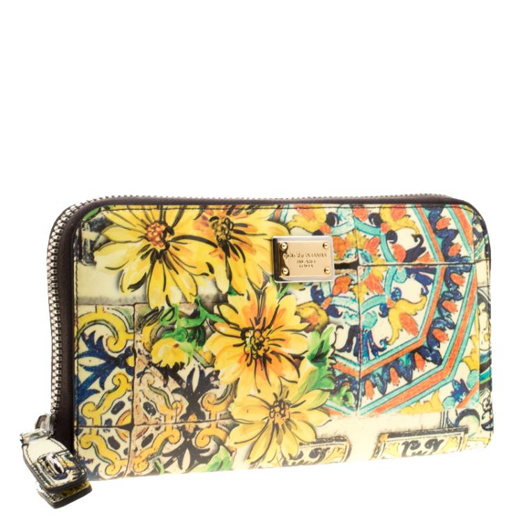 Pre Owned Dolce and Gabbana Multicolor Floral Printed Patent Leather Zip Around Clutch
