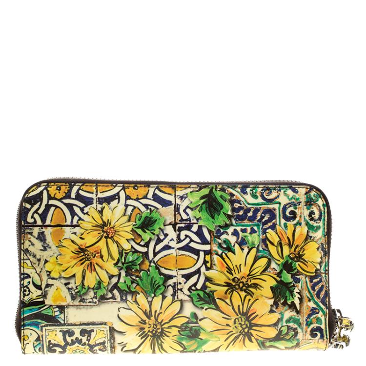 Pre Owned Dolce and Gabbana Multicolor Floral Printed Patent Leather Zip Around Clutch