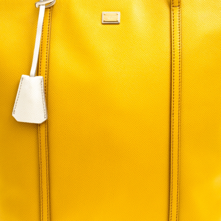 Pre Owned Dolce and Gabbana Yellow/Off White Leather Miss Escape Tote