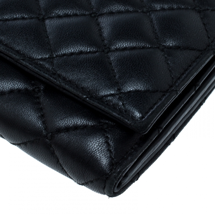 Pre Owned Dolce And Gabbana Black Quilted Leather Flap Wallet