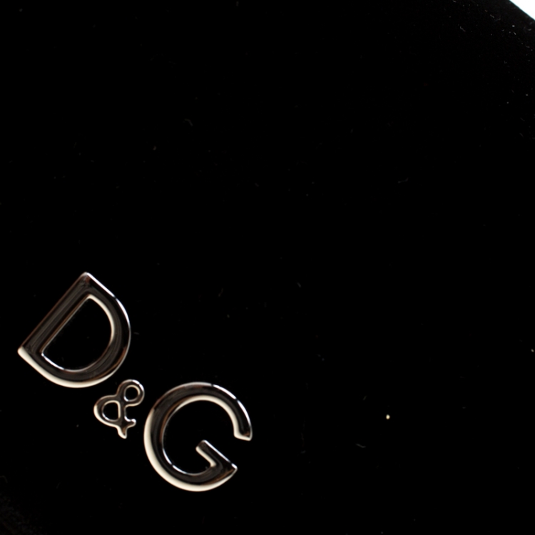 Pre Owned Dolce and Gabbana Black Velvet Pearl Chain Clutch Bag