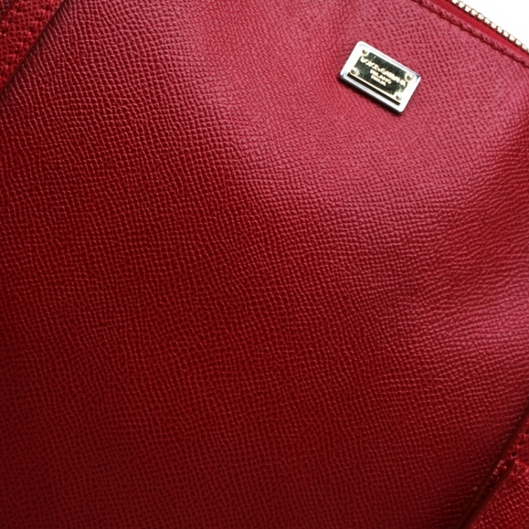 Pre Owned Dolce and Gabbana Red Leather Miss Escape Tote