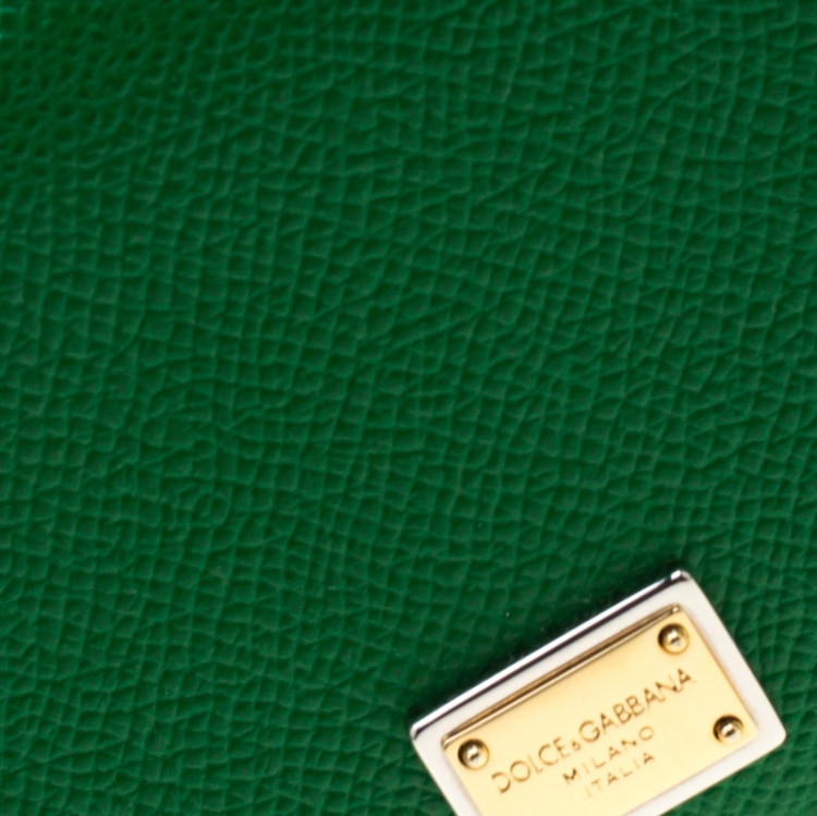 Pre Owned Dolce and Gabbana Green Leather Miss Sicily Von Smartphone Bag
