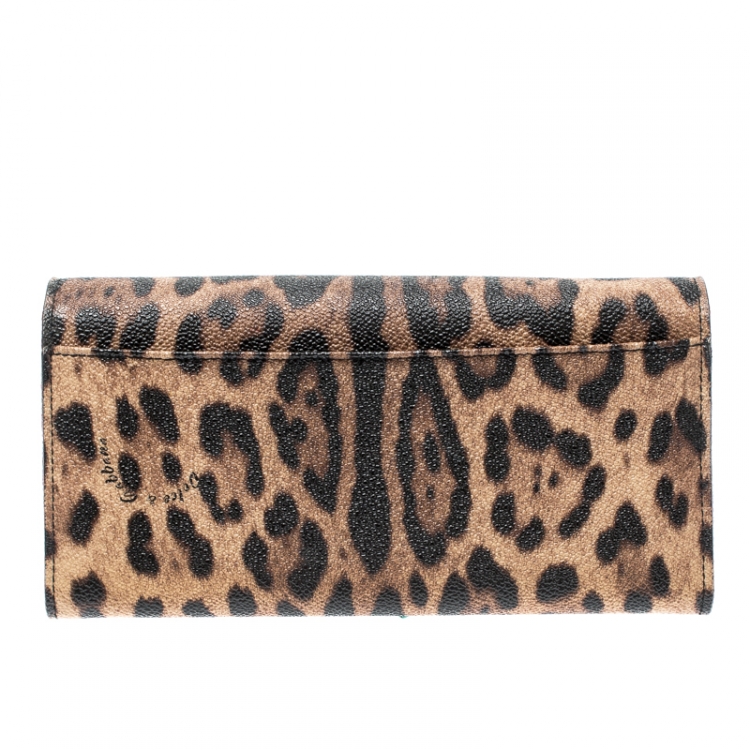 Pre Owned Dolce and Gabbana Beige Leopard Print Leather Continental Wallet