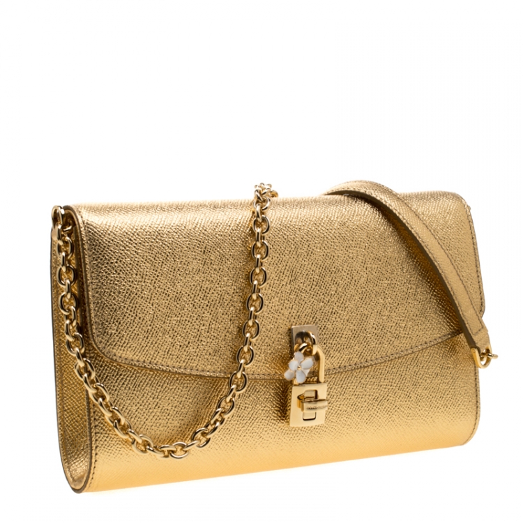 مملوكة مسبقًا Dolce & Gabbana Gold Dauphine Leather Pochette Shoulder Bag