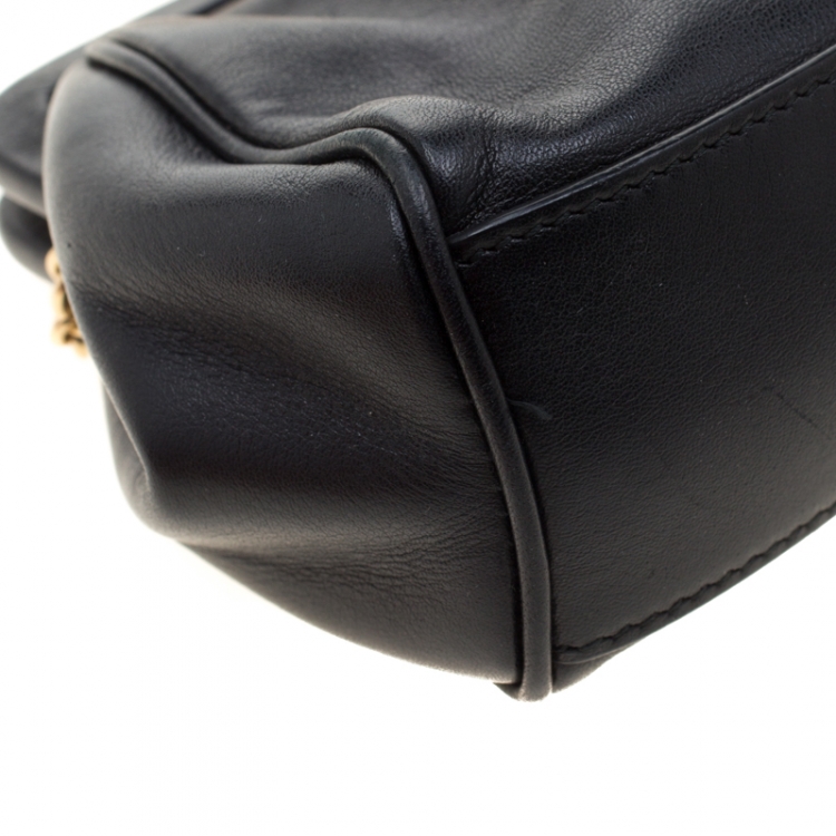 Pre Owned Dolce and Gabana Black Leather Kiss Lock Frame Chain Clutch
